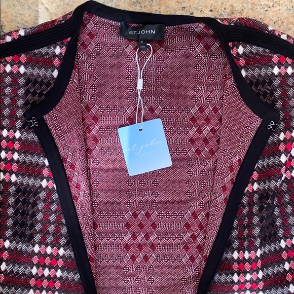 Red and black plaid St John Coat - Picture 5 of 5